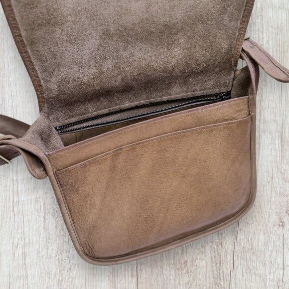 Coach NYC Vintage Brown Leather Messenger Crossbody Bag USA Made Full Grain - Picture 6 of 15